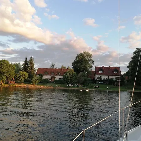 Nad Jeziorem ,,odpocznij