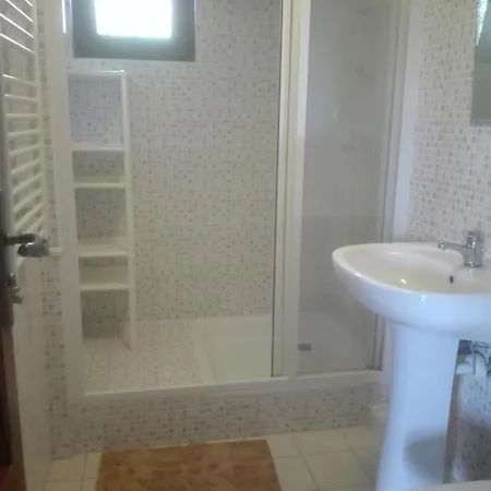 Nad Jeziorem ,,odpocznij