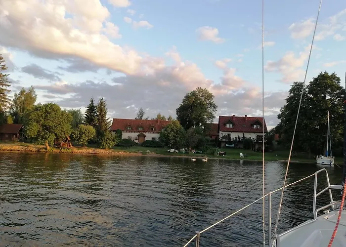 Nad Jeziorem ,,odpocznij