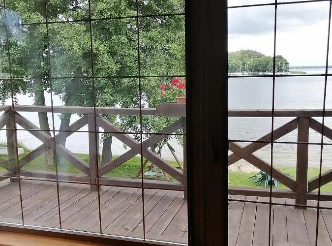 Nad Jeziorem ,,odpocznij