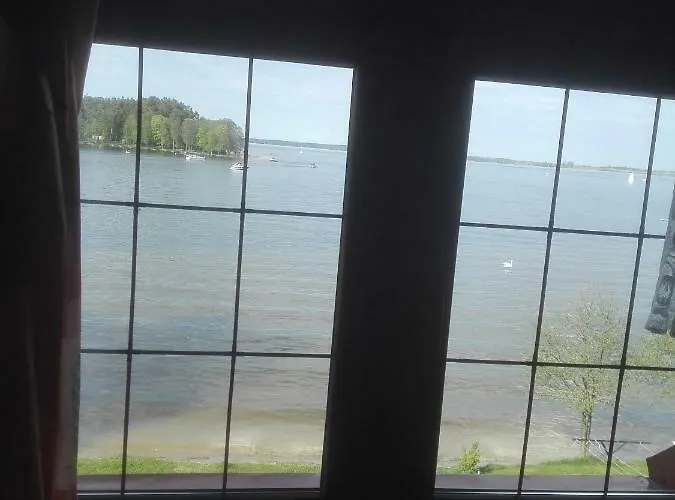 Nad Jeziorem ,,odpocznij